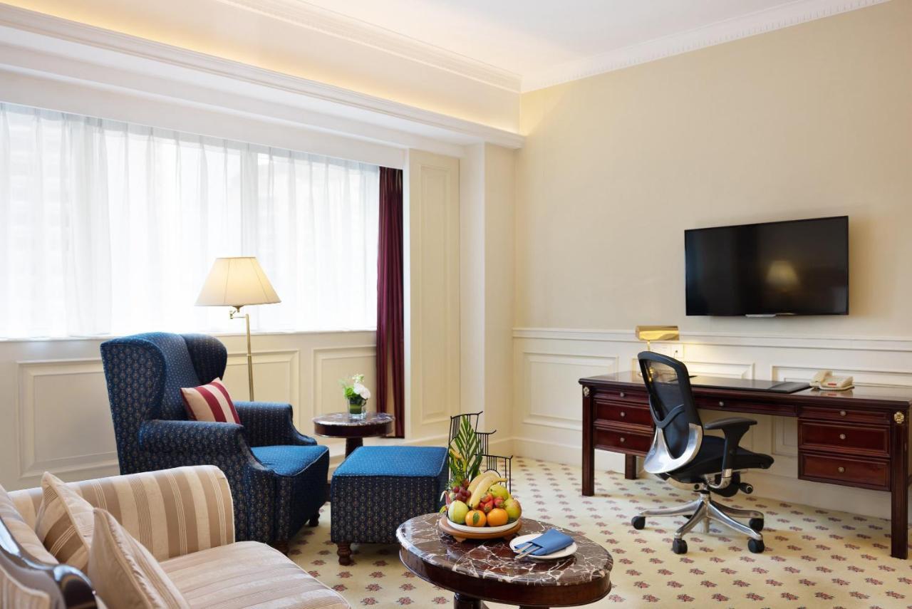 Crowne Plaza Hotel & Suites Landmark Shenzhen By Ihg - Nearby Luohu Border, Indoor Heated Swimming Pool, Complimentary Welcome Drink Bagian luar foto