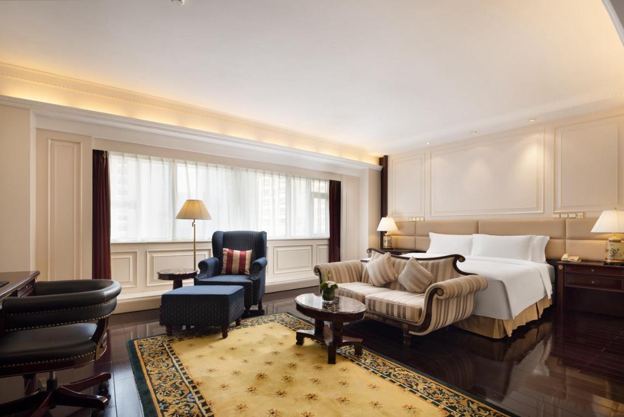 Crowne Plaza Hotel & Suites Landmark Shenzhen By Ihg - Nearby Luohu Border, Indoor Heated Swimming Pool, Complimentary Welcome Drink Bagian luar foto