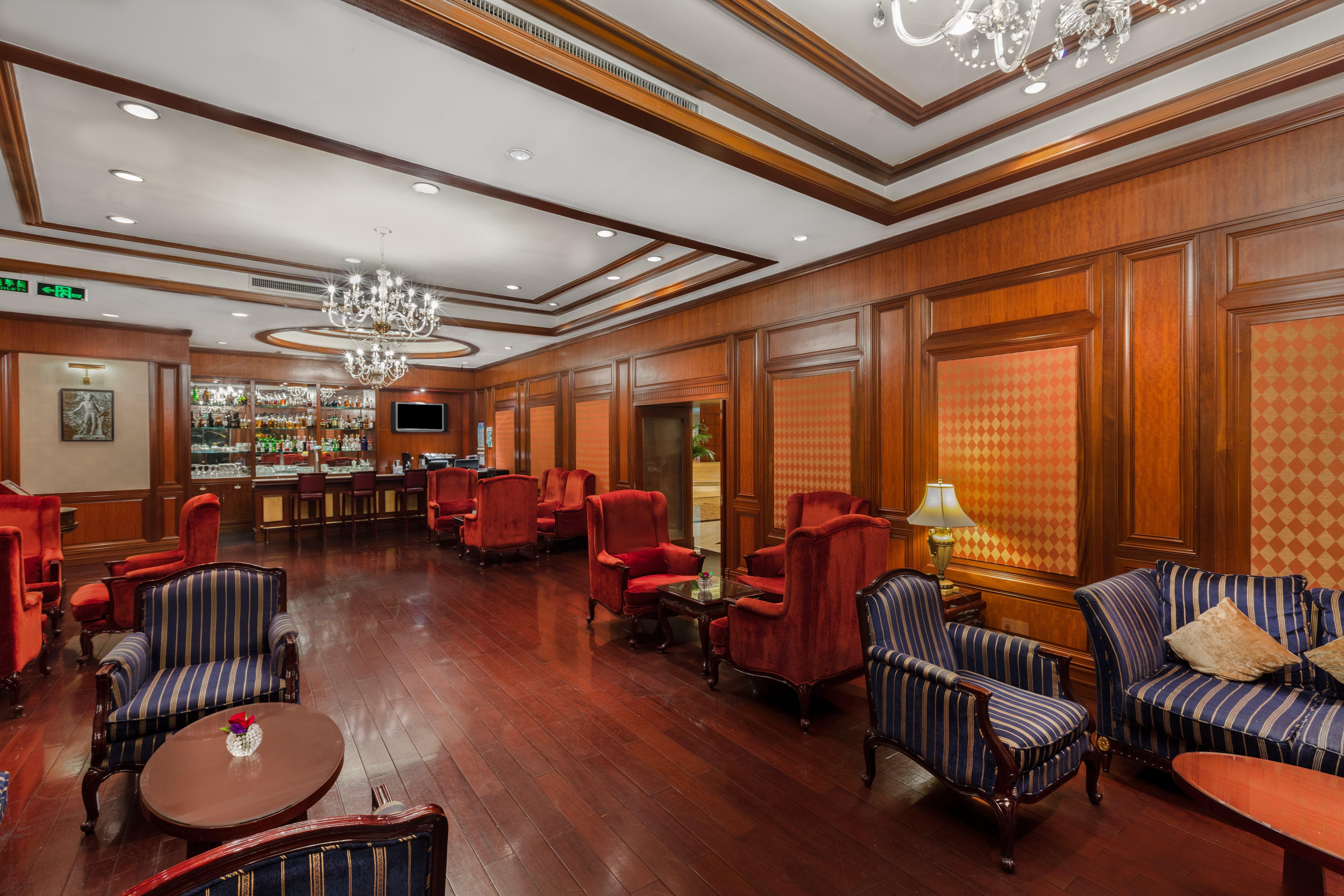 Crowne Plaza Hotel & Suites Landmark Shenzhen By Ihg - Nearby Luohu Border, Indoor Heated Swimming Pool, Complimentary Welcome Drink Bagian luar foto